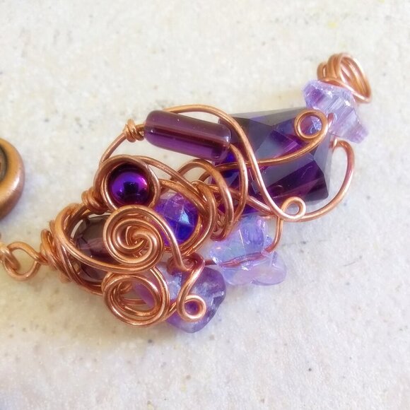 The Color Purple! One-of-a-kind Handmade & Wire Wrapped Butterfly Bead Bracelet - Picture 11 of 13